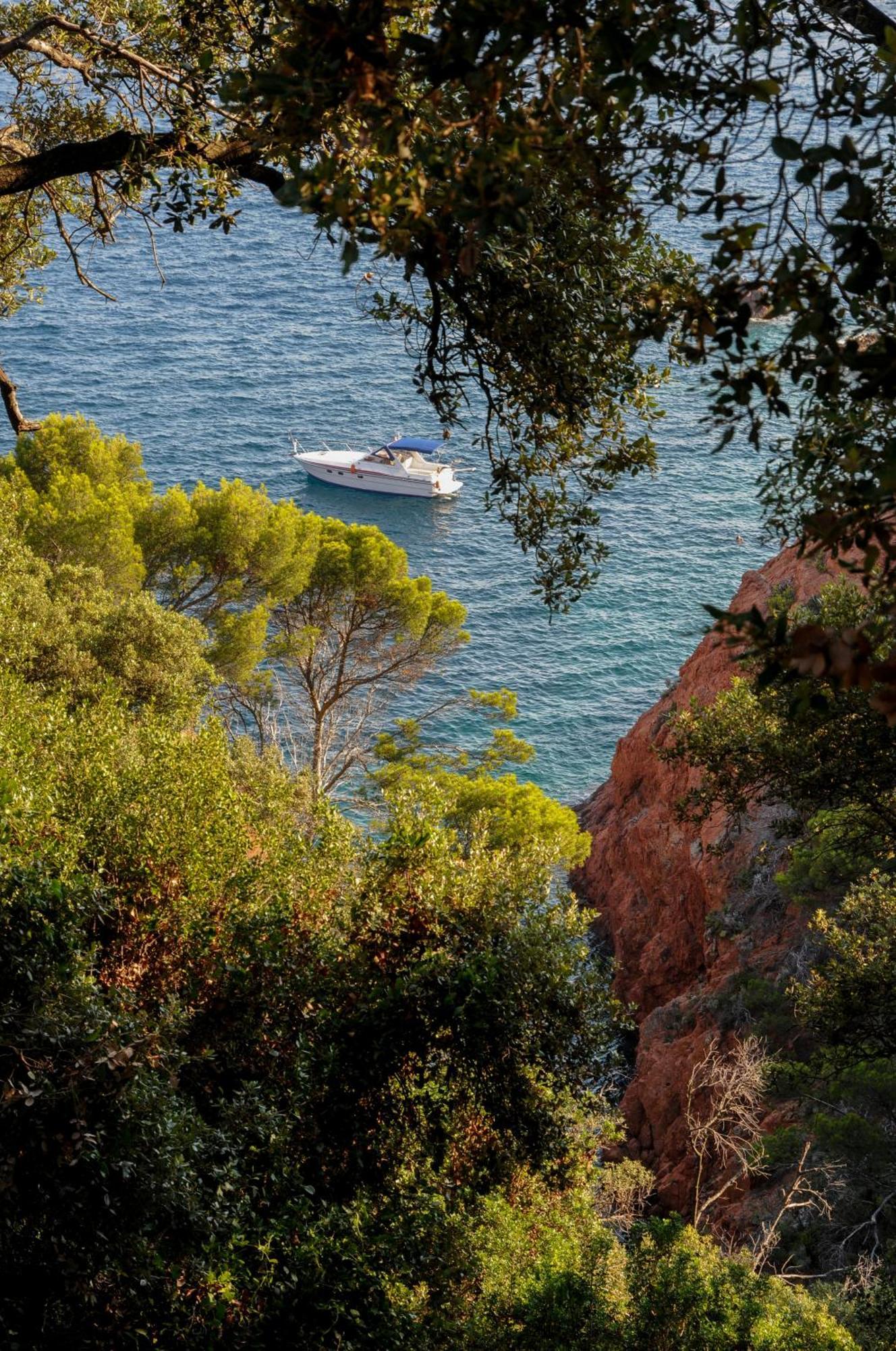 Domaine De La Begude Hotel Les Saquetons Eksteriør billede